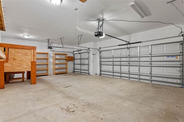 Garage, Interior