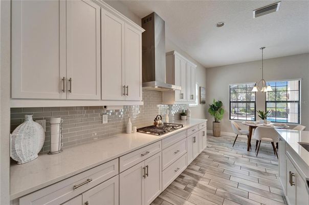 Dining room, Interior, Kitchen, Pendant Lights, Recessed Lighting, Wood Texture Flooring