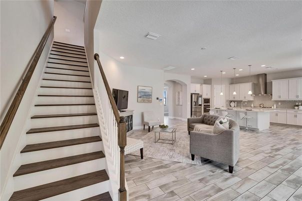 Interior, Kitchen, Living room, Pendant Lights, Recessed Lighting, Stainless Steel Appliances