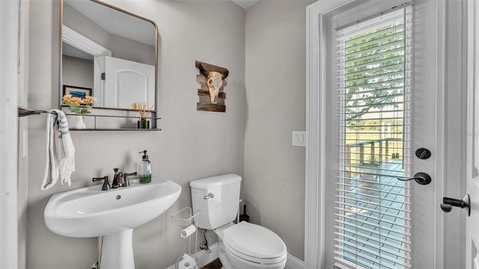 Bathroom, Interior