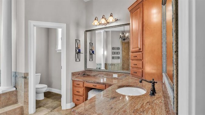 Bathroom, Dual Sink Vanities, Interior