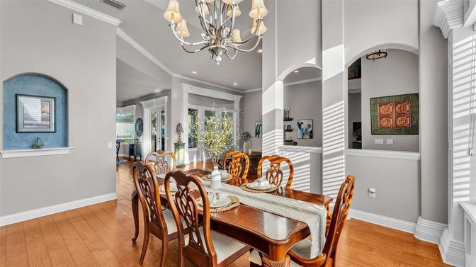 Chandelier, Dining room, Interior, Recessed Lighting, Wood Texture Flooring