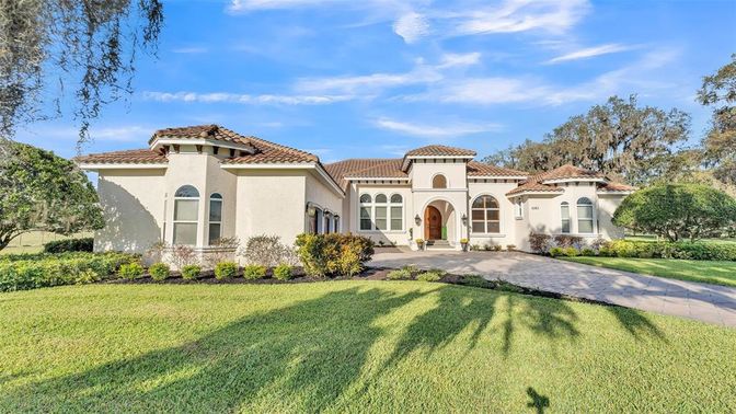 Backyard, Exterior, Facade, Mediterranean