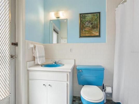 Bathroom, Interior