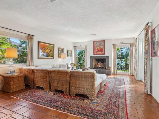 Fireplace, Interior, Living room