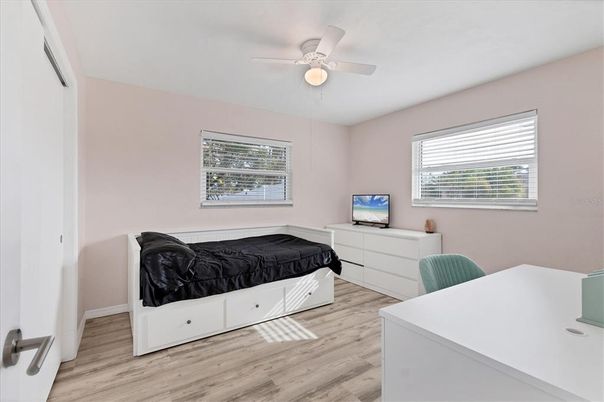 Bedroom, Home Office, Interior, Wood Texture Flooring