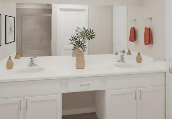 Bathroom, Dual Sink Vanities, Interior
