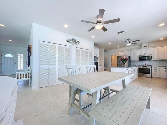 Dining room, Interior, Kitchen, Recessed Lighting, Stainless Steel Appliances