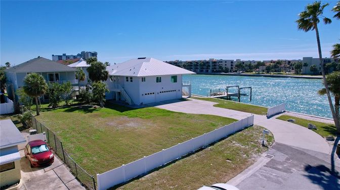 Exterior, Lake, Water
