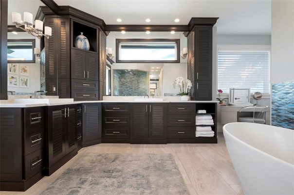 Bathroom, Dual Sink Vanities, Free Standing Baths, Interior, Recessed Lighting