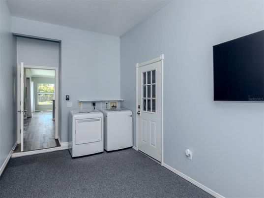 Interior, Washer