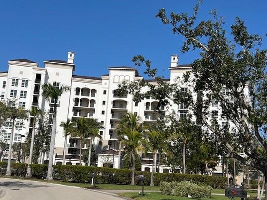 Exterior, Facade, Condo Building