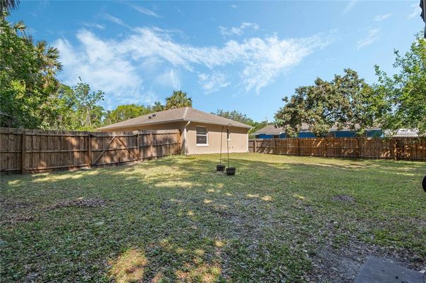 Backyard, Exterior