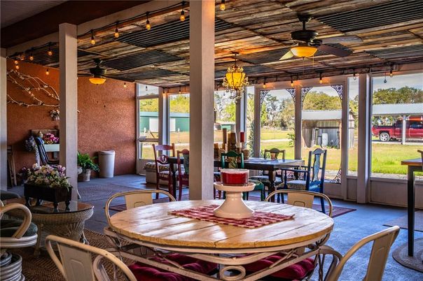 Chandelier, Dining room, Interior, Sun Room