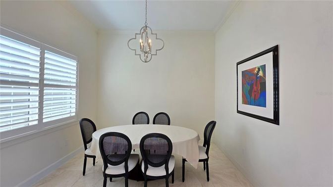 Chandelier, Dining room, Interior, Pendant Lights