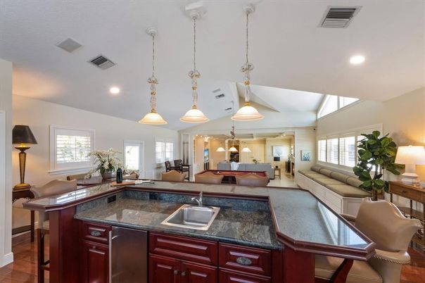 Interior, Kitchen, Living room, Pendant Lights, Recessed Lighting, Wood Texture Flooring
