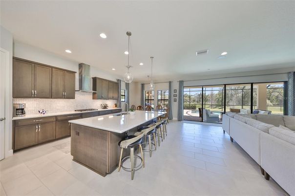 Interior, Kitchen, Living room, Pendant Lights, Recessed Lighting, Stainless Steel Appliances
