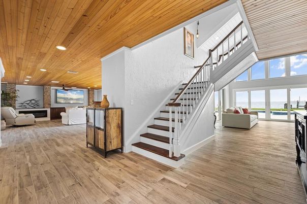 Interior, Living room, Pendant Lights, Recessed Lighting, Wooden Ceilings, Wood Texture Flooring