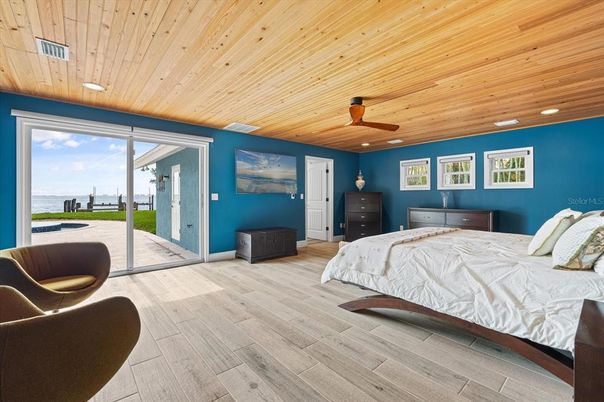 Bedroom, Interior, Recessed Lighting, Wooden Ceilings, Wood Texture Flooring