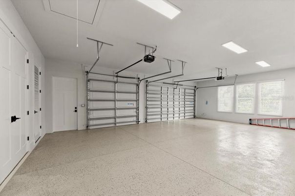 Garage, Interior