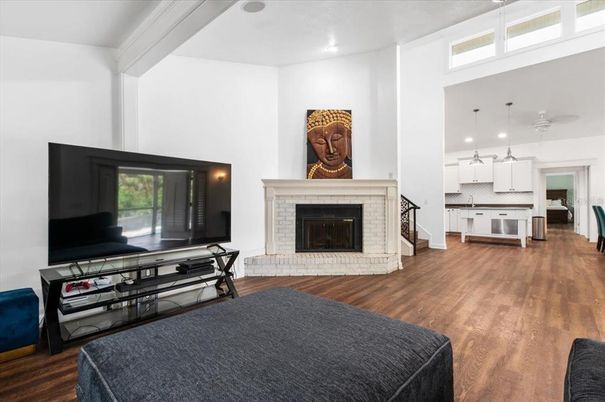 Fireplace, Interior, Kitchen, Pendant Lights, Recessed Lighting, Wood Texture Flooring