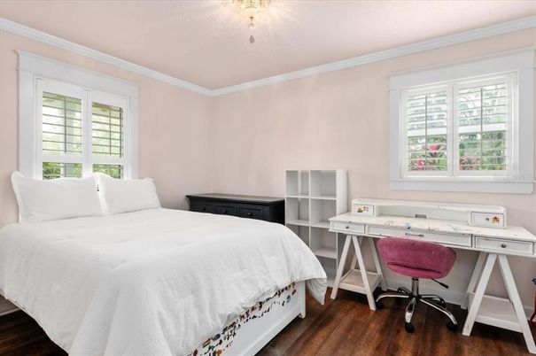 Bedroom, Home Office, Interior, Wood Texture Flooring