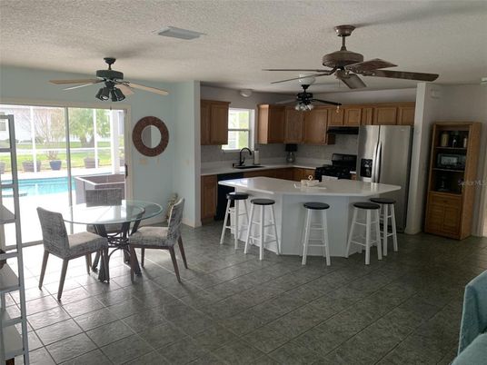 Dining room, Interior, Kitchen, Stainless Steel Appliances