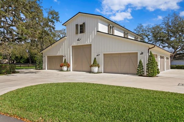 Detached Garage, Exterior