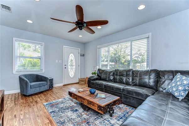 Interior, Living room, Recessed Lighting, Wood Texture Flooring