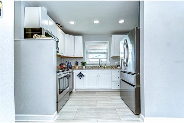 Interior, Kitchen, Recessed Lighting
