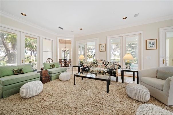 Dining room, Interior, Living room, Recessed Lighting
