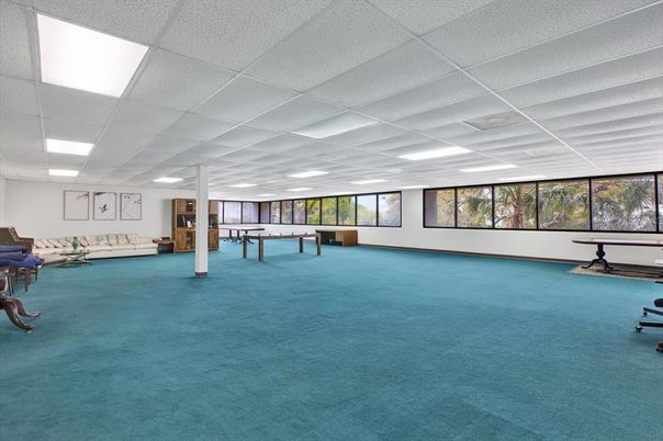 Game Room, Interior, Recessed Lighting