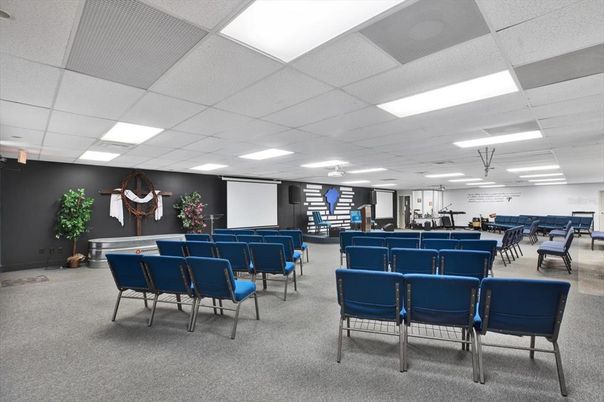 Dining room, Fitness Equipment, Interior, Recessed Lighting