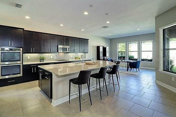 Dining room, Interior, Kitchen, Recessed Lighting, Stainless Steel Appliances
