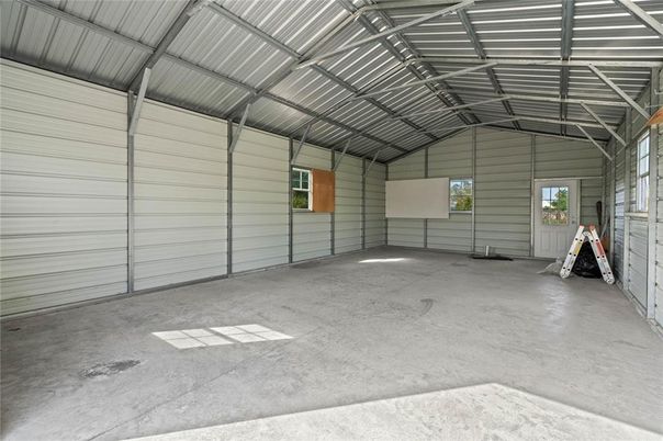 Garage, Interior