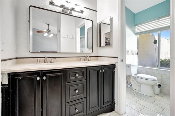 Bathroom, Dual Sink Vanities, Interior