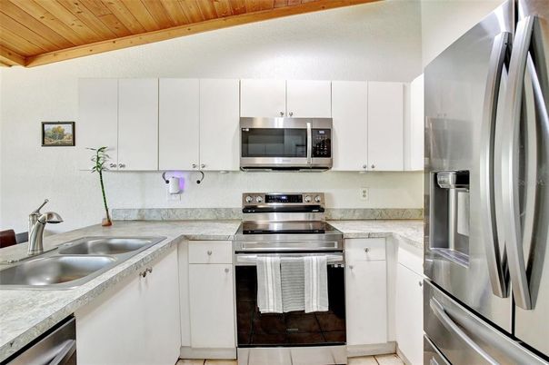 Interior, Kitchen, Stainless Steel Appliances, Wooden Beams, Wooden Ceilings