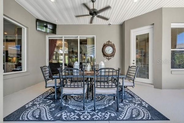 Dining room, Interior, Recessed Lighting