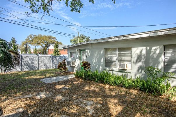 Backyard, Exterior