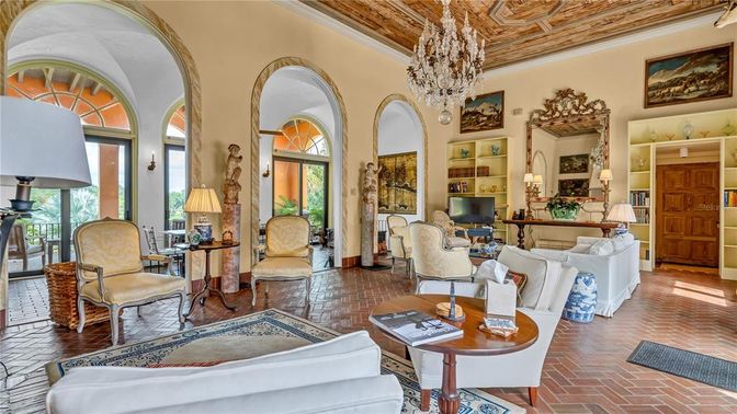Chandelier, Interior, Living room, Wooden Ceilings