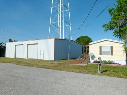 Backyard, Detached Garage, Exterior