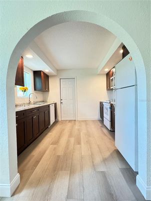 Interior, Kitchen, Recessed Lighting, Wood Texture Flooring