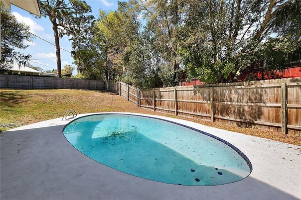 Backyard, Exterior, Pool