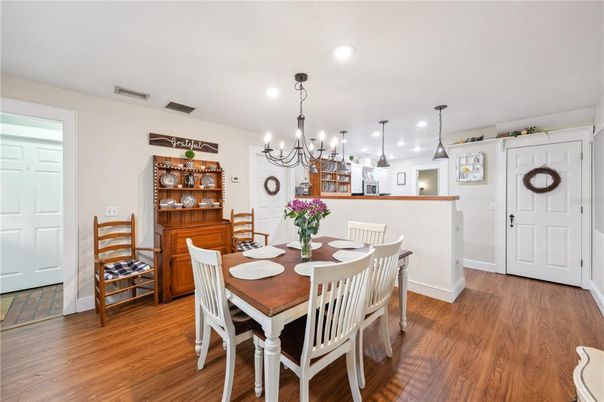 Chandelier, Dining room, Interior, Pendant Lights, Recessed Lighting, Wood Texture Flooring