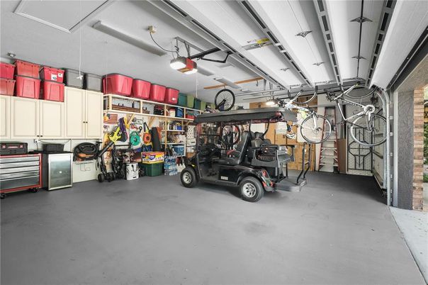 Garage, Interior