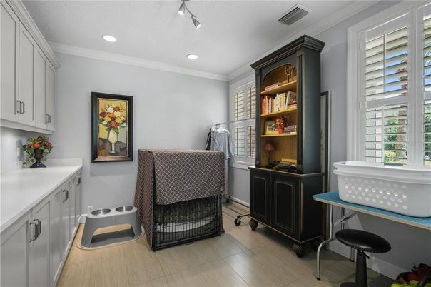 Home Office, Interior, Recessed Lighting, Wood Texture Flooring