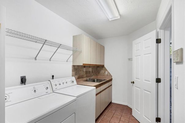 Interior, Utility Closets, Washer