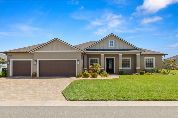 Attached, Exterior, Facade, Ranch