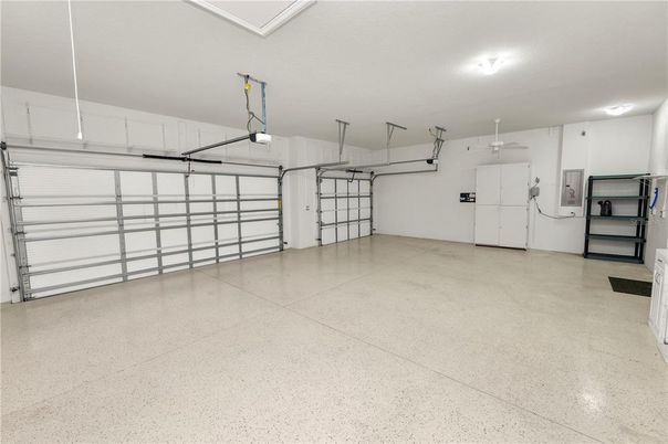 Garage, Interior