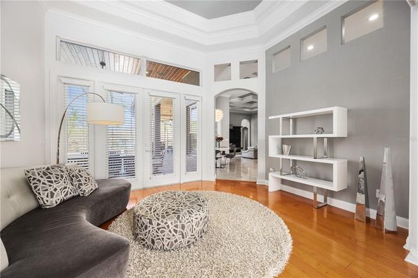 Interior, Living room, Recessed Lighting, Wood Texture Flooring